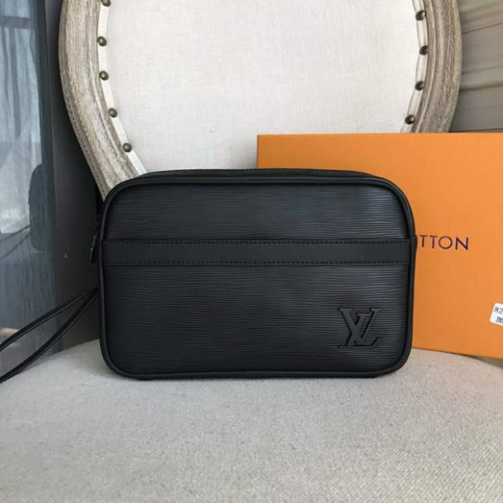 Picture of Louis Vuitton Mens Bags _SKUfw138432934fw